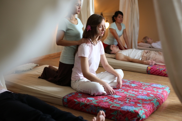 Párová tradičná thajská masáž 60´ °Energeticky vyrovnávajúca° Párová tradičná thajská masáž 60´ °Energeticky vyrovnávajúca°